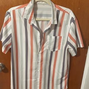 Men medium short sleeve shirt